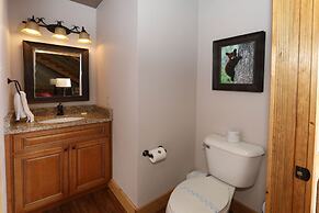 Above It All - Four Bedroom Cabin