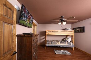 Above It All - Four Bedroom Cabin