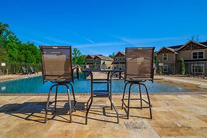 Aqua Paradise - Six Bedroom Chalet