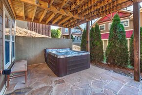 Aqua Paradise - Six Bedroom Chalet