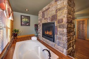 Aqua Paradise - Six Bedroom Chalet