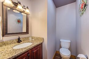 Aqua Paradise - Six Bedroom Chalet