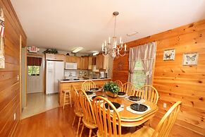Pinnacle View 7A - Three Bedroom Chalet