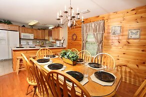 Pinnacle View 7A - Three Bedroom Chalet