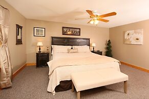 Pinnacle View 7A - Three Bedroom Chalet