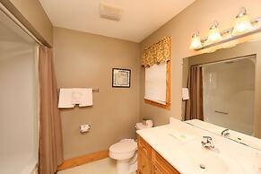 Pinnacle View 7A - Three Bedroom Chalet