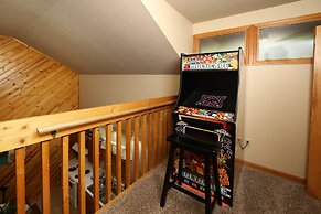 Divine Escape - Two Bedroom Chalet