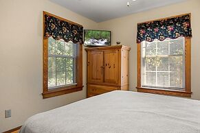 Poplar Point Condo Unit 12E - Three Bedroom Condo