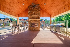 Firefly Nights - Five Bedroom Chalet