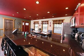 Firefly Nights - Five Bedroom Chalet