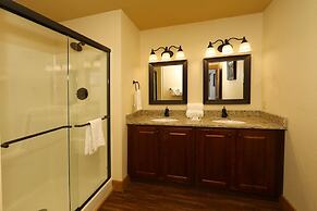 Firefly Nights - Five Bedroom Chalet