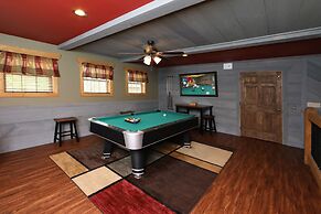 Firefly Nights - Five Bedroom Chalet