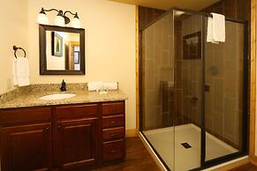 Firefly Nights - Five Bedroom Chalet