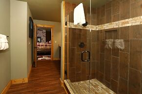 Firefly Nights - Five Bedroom Chalet