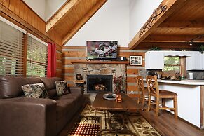 Bear Trails - Two Bedroom Cabin