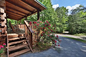 Bear Trails - Two Bedroom Cabin