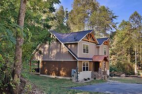 Misty Mountainside - Two Bedroom Chalet