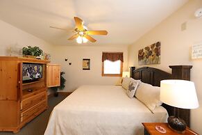 Oak Tree Lodge 3 - Fifteen Bedroom Chalet Lodge