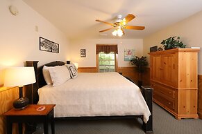 Oak Tree Lodge 3 - Fifteen Bedroom Chalet Lodge