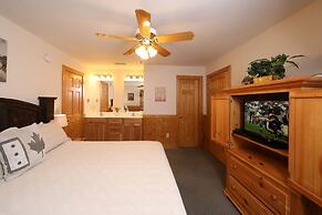 Oak Tree Lodge 3 - Fifteen Bedroom Chalet Lodge