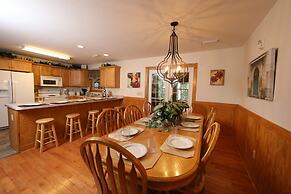 Oak Tree Lodge 3 - Fifteen Bedroom Chalet Lodge