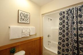 Oak Tree Lodge 3 - Fifteen Bedroom Chalet Lodge