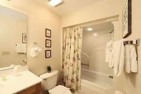 Oak Tree Lodge 3 - Fifteen Bedroom Chalet Lodge