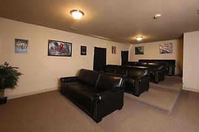 Oak Tree Lodge 3 - Fifteen Bedroom Chalet Lodge