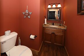 Movie DiveInn - Four Bedroom Chalet