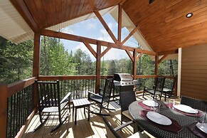 Movie DiveInn - Four Bedroom Chalet