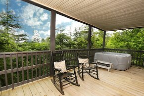 Pinnacle View 7C - Three Bedroom Chalet