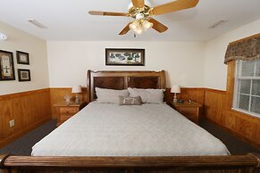 Wildwood Falls 4 - Two Bedroom Chalet