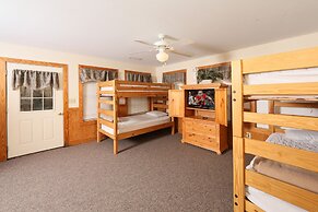 Wildwood Falls 4 - Two Bedroom Chalet