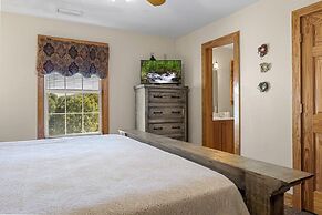 Poplar Point Condo Unit 12D - Two Bedroom Condo