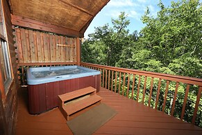 Just Hanging Out - Three Bedroom Cabin