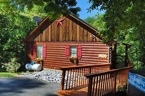 Just Hanging Out - Three Bedroom Cabin