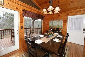 Just Hanging Out - Three Bedroom Cabin