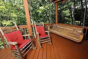 Just Hanging Out - Three Bedroom Cabin