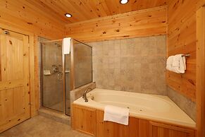 Grampy Camp Lodge at Gatlinburg