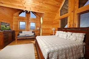 Grampy Camp Lodge at Gatlinburg