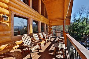 Grampy Camp Lodge at Gatlinburg