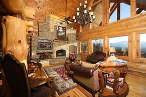 Grampy Camp Lodge at Gatlinburg