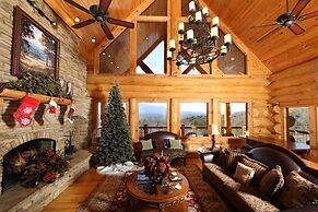 Grampy Camp Lodge at Gatlinburg