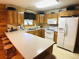 Briarstone Lodge Condo 13B - Two Bedroom Condo