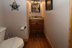 Dive Right In - Four Bedroom Chalet