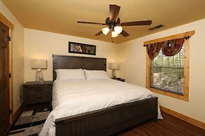 Dive Right In - Four Bedroom Chalet