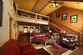 Dive Right In - Four Bedroom Chalet