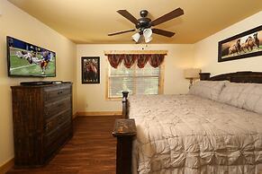 Dive Right In - Four Bedroom Chalet