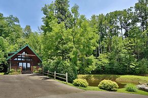 Hugs n Kisses - One Bedroom Cabin