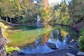 Hugs n Kisses - One Bedroom Cabin